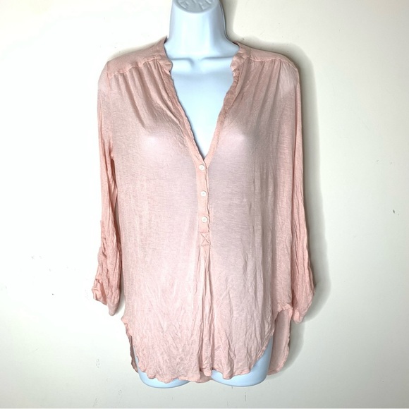Aritzia Babaton Women's Top Julien Blouse V-neck 3/4 length sleeve Pink Size XS - Picture 4 of 15